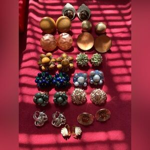 Lot of Vintage Earrings!